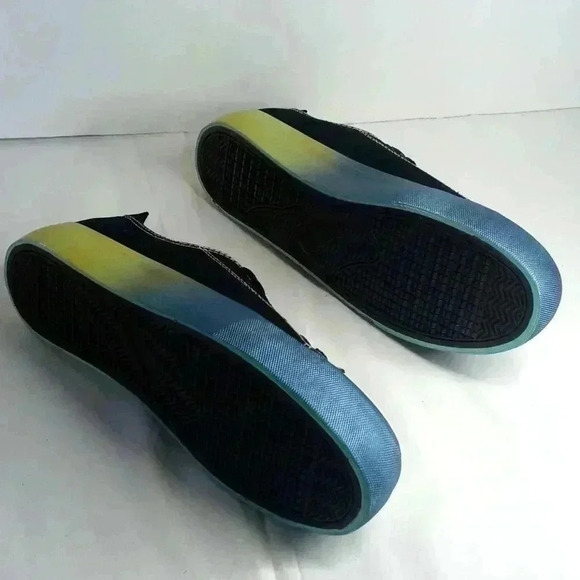 Olivia miller glitter sole low top sneaker - Picture 9 of 9